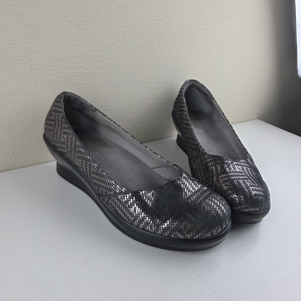 Alegria Women's Flirt‎ Dazzler Leather Pewter Wedge Size 9.5 - Picture 2 of 12